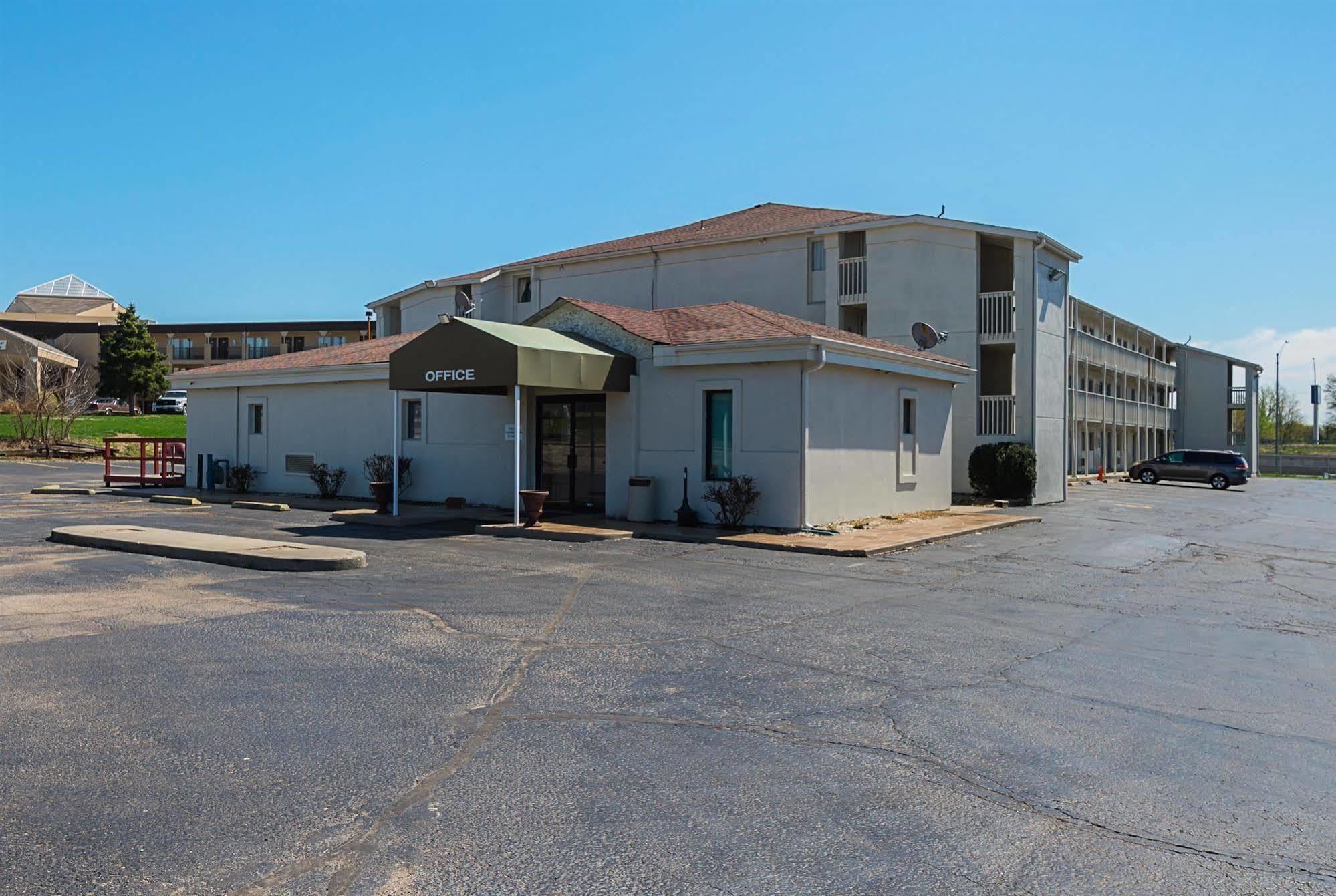 Motel 6-Blue Springs, Mo Exterior foto